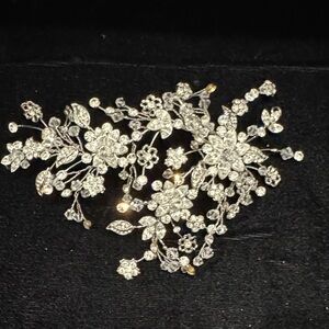 Floral Crystal Brooch